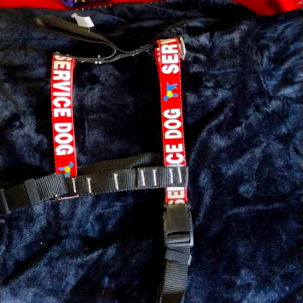 Deluxe Service dog harness. Size large with handle for control.